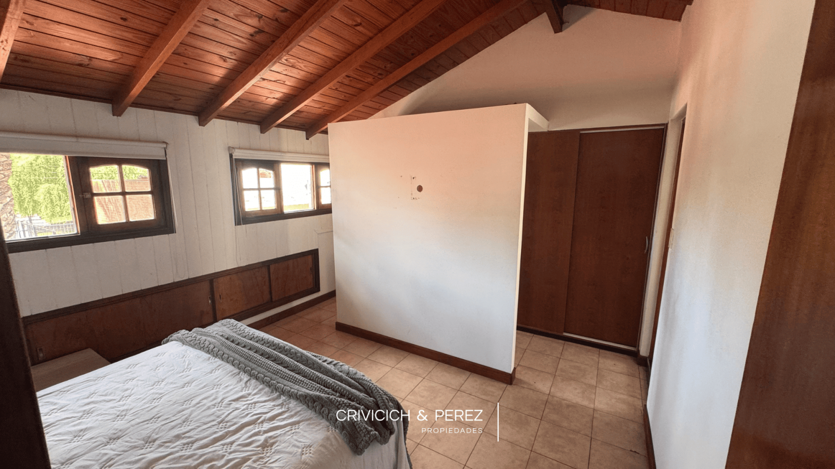 VENTA · CASA 5 AMBIENTES · LAS COLINAS DE PERALTA RAMOS · 
