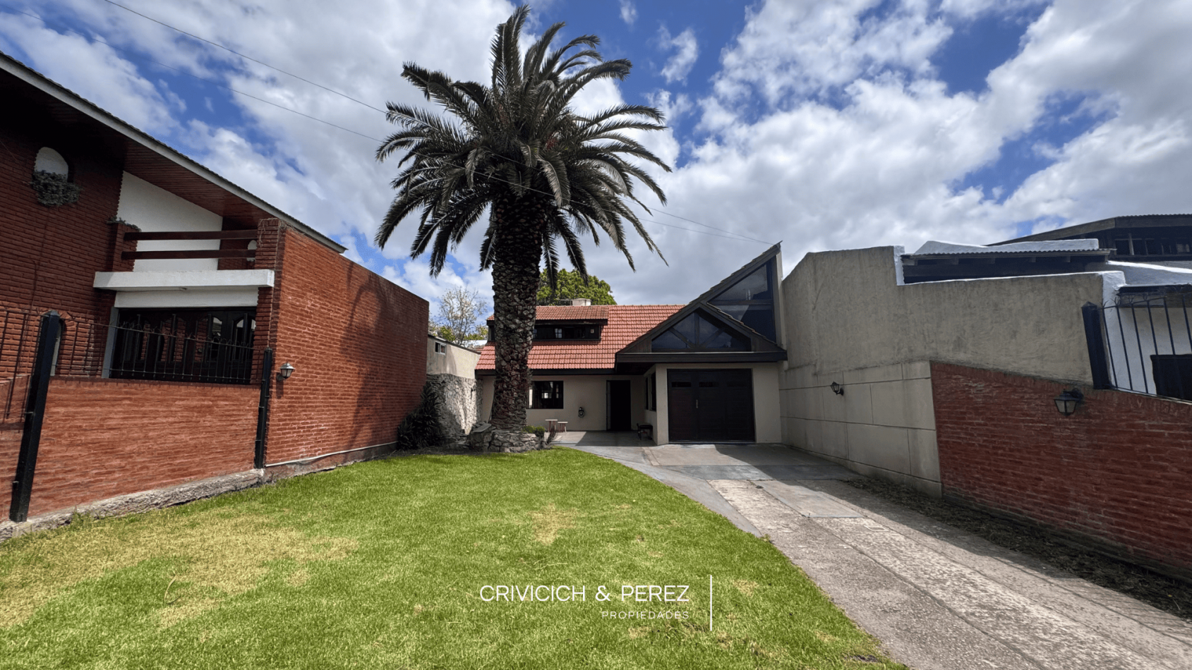 VENTA · CASA 5 AMBIENTES · LAS COLINAS DE PERALTA RAMOS · 