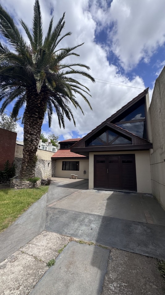 VENTA · CASA 5 AMBIENTES · LAS COLINAS DE PERALTA RAMOS · 