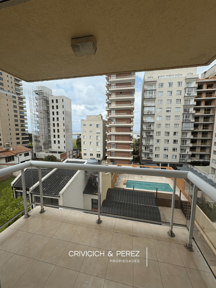 Semipiso de 2 ambientes en Alquiler 