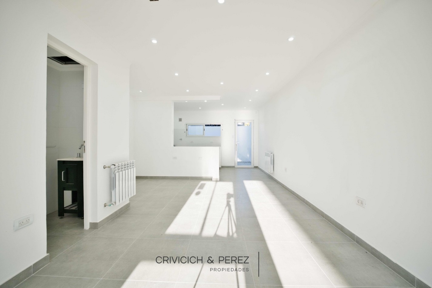 Triplex 4 ambientes a estrenar - San Jose 