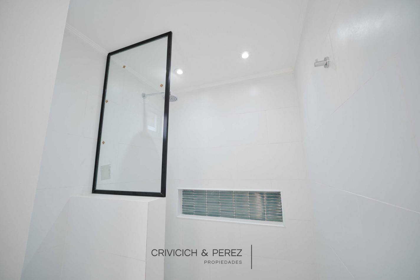 Triplex 4 ambientes a estrenar - San Jose 