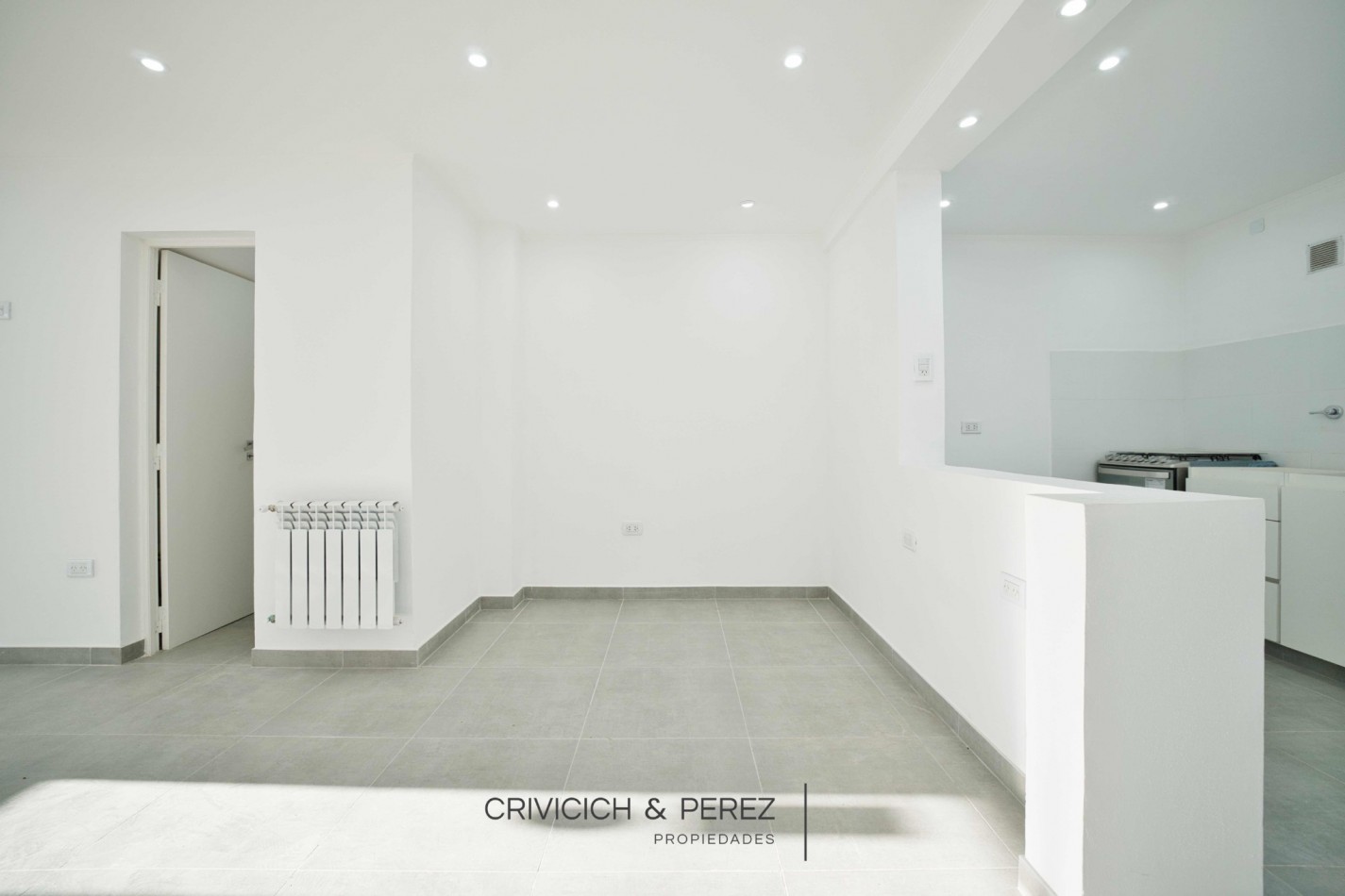 Triplex 4 ambientes a estrenar - San Jose 