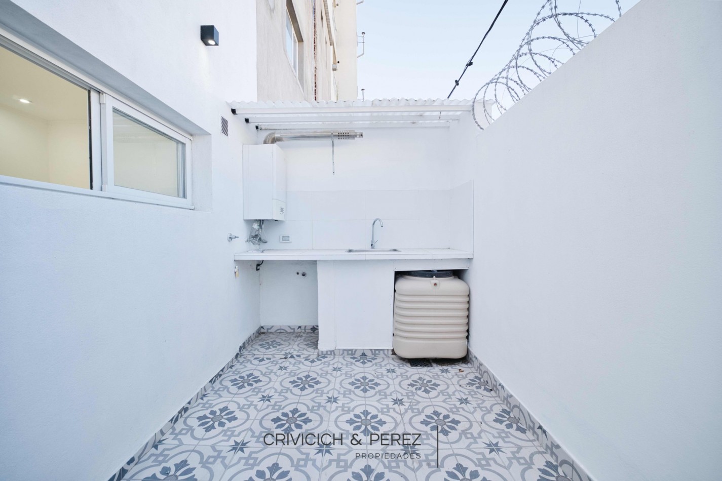 Triplex 4 ambientes a estrenar - San Jose 