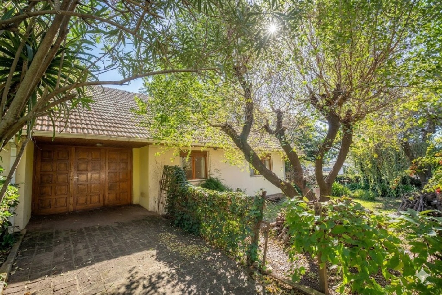 VENTA · CASA 4 AMBIENTES · BOSQUE PERALTA RAMOS 