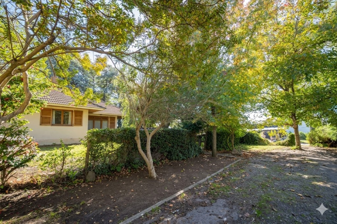VENTA · CASA 4 AMBIENTES · BOSQUE PERALTA RAMOS 