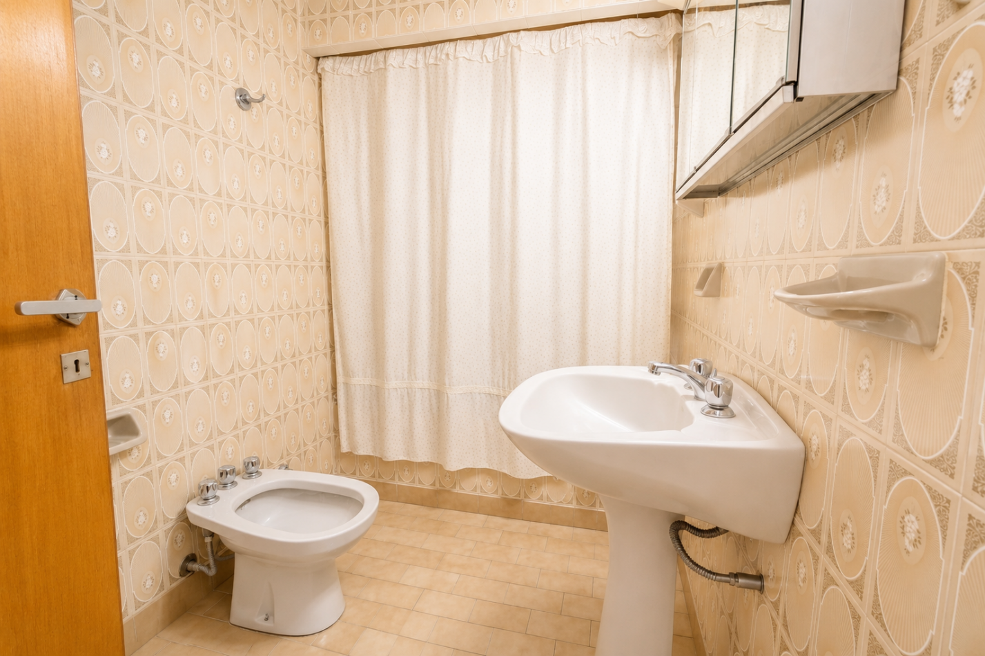 VENTA · CASA 4 AMBIENTES · BOSQUE PERALTA RAMOS 