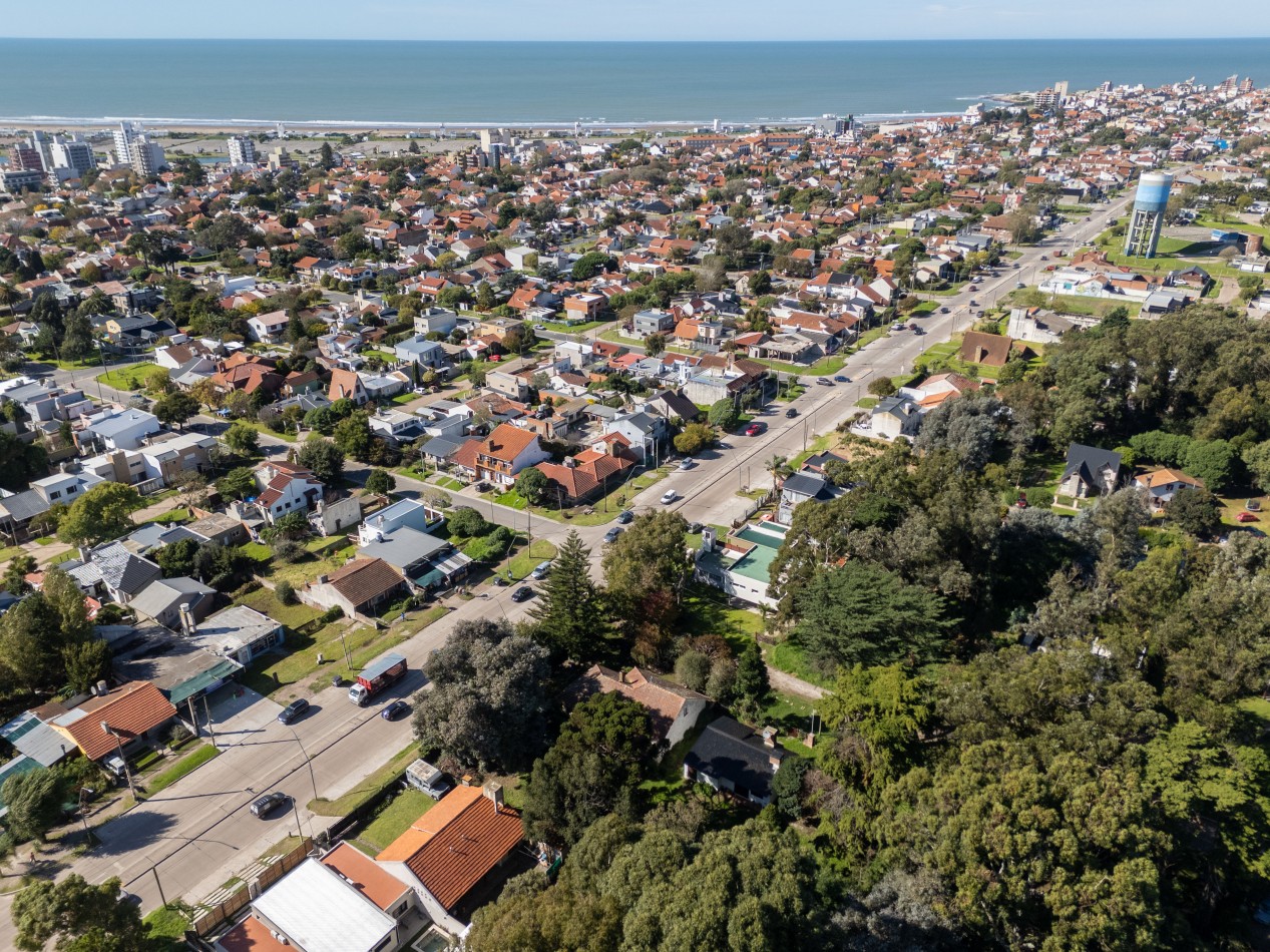 VENTA · CASA 4 AMBIENTES · BOSQUE PERALTA RAMOS 