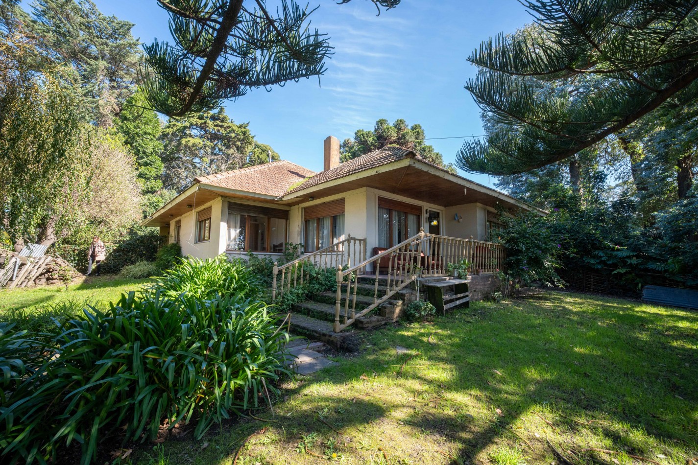 VENTA · CASA 4 AMBIENTES · BOSQUE PERALTA RAMOS 