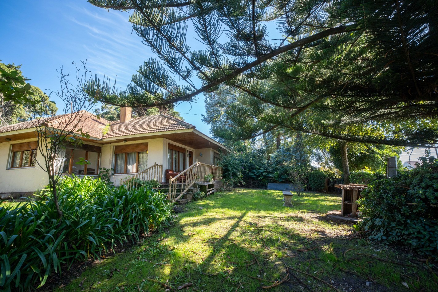 VENTA · CASA 4 AMBIENTES · BOSQUE PERALTA RAMOS 