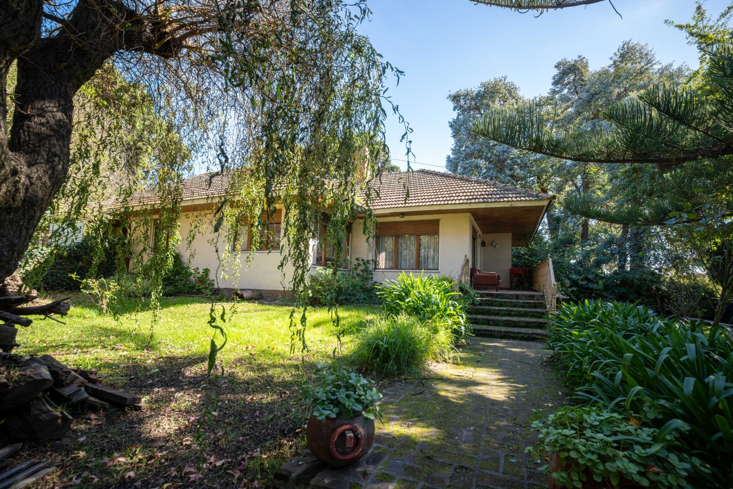 VENTA · CASA 4 AMBIENTES · BOSQUE PERALTA RAMOS 