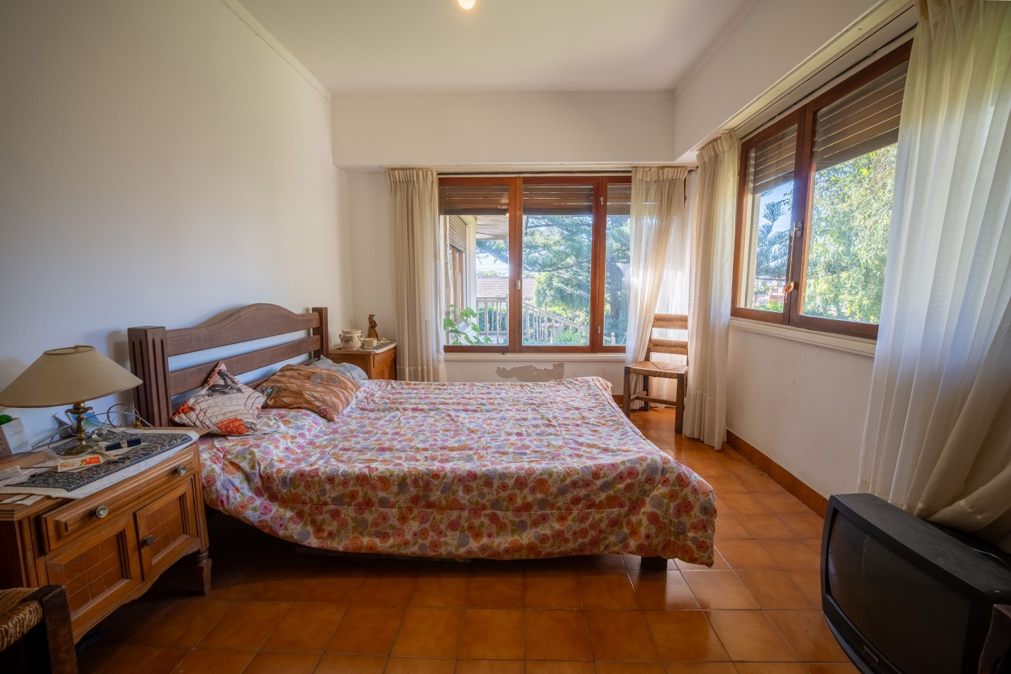 VENTA · CASA 4 AMBIENTES · BOSQUE PERALTA RAMOS 