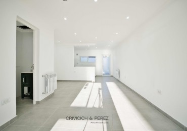 Triplex 4 ambientes a estrenar - San Jose 